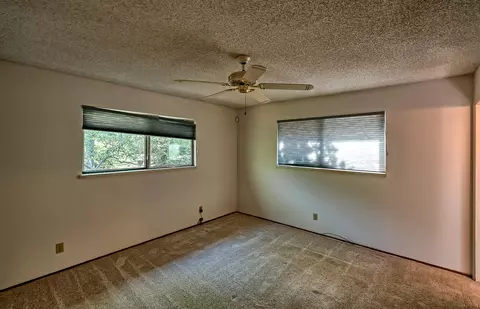 1816 Manchester Dr, Redding, CA 96002 photo 20