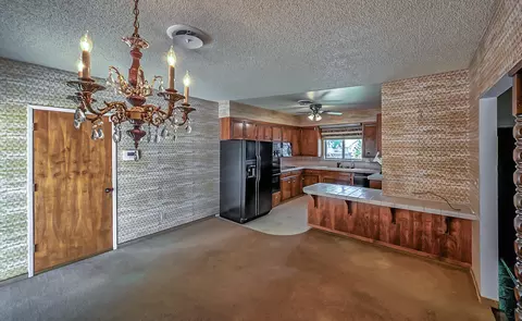 1816 Manchester Dr, Redding, CA 96002 photo 11