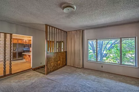 1816 Manchester Dr, Redding, CA 96002 photo 8