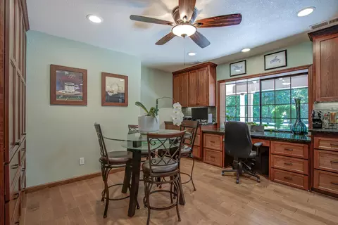 1537 Arroyo Manor Dr, Redding, CA 96003 photo 9