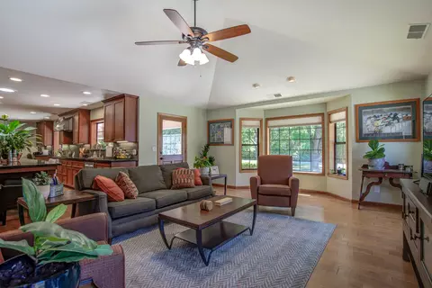1537 Arroyo Manor Dr, Redding, CA 96003 photo 16
