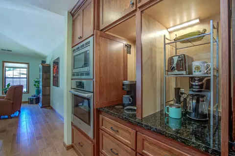 1537 Arroyo Manor Dr, Redding, CA 96003 photo 15