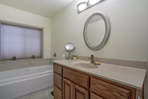 1537 Arroyo Manor Dr, Redding, CA 96003 photo 30