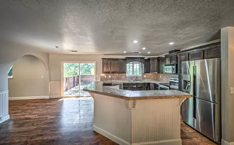 12035 Evans View Ln, Redding, CA 96003 photo 7