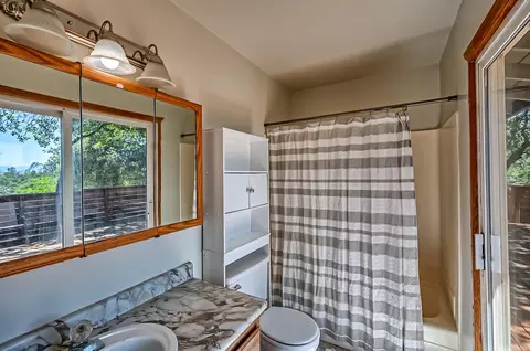 12035 Evans View Ln, Redding, CA 96003 photo 23