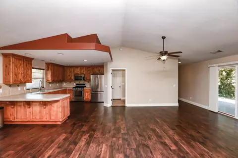 236 Gurnsey, Red Bluff, CA 96080 photo 11