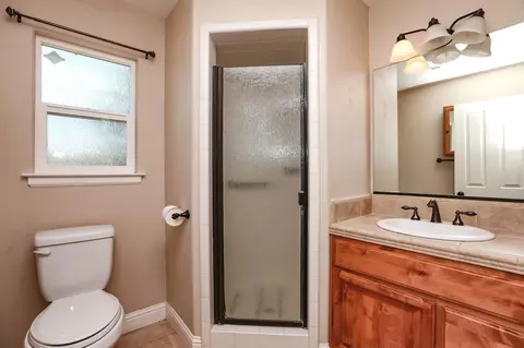 236 Gurnsey, Red Bluff, CA 96080 photo 15