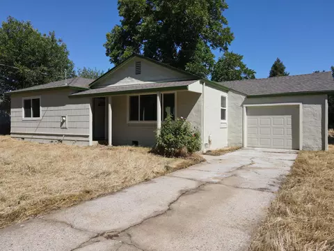 2360 Sacramento Dr, Redding, CA 96001 photo 4