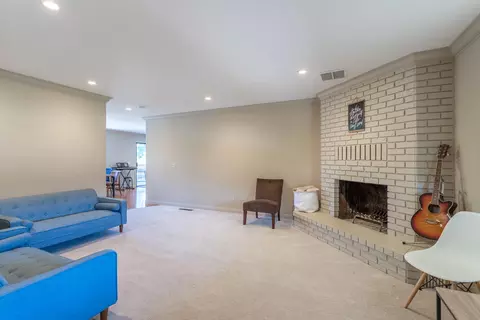 789 Blossom Ct, Redding, CA 96003 photo 5