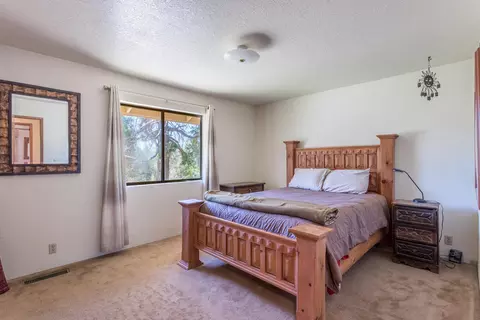 15915 Frontiersman Dr, Redding, CA 96001 photo 12