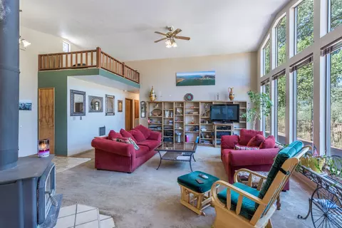15915 Frontiersman Dr, Redding, CA 96001 photo 6