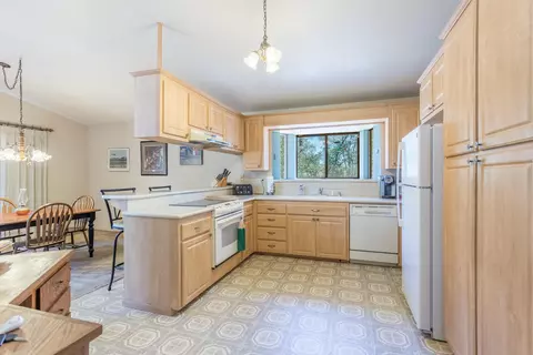 15915 Frontiersman Dr, Redding, CA 96001 photo 8