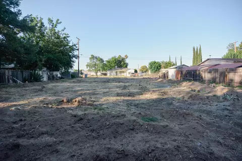 735 Center Ave, Red Bluff, CA 96080 photo 4