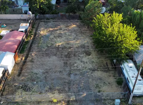 735 Center Ave, Red Bluff, CA 96080 photo 1
