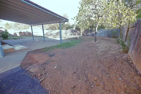 1589 El Dorado Way, Redding, CA 96002 photo 28