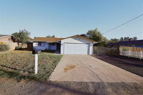 1589 El Dorado Way, Redding, CA 96002 photo 2