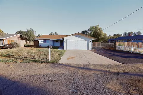 1589 El Dorado Way, Redding, CA 96002 photo 3