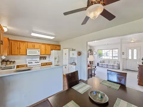 3374 Lyndsey Ln, Anderson, CA 96007 photo 12
