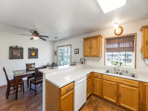 3374 Lyndsey Ln, Anderson, CA 96007 photo 11