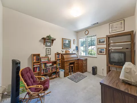 3374 Lyndsey Ln, Anderson, CA 96007 photo 17