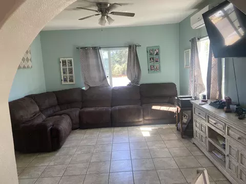 1409 Marin St, Corning, CA 96021 photo 2