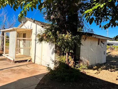 3251 Jordan, Redding, CA 96003 photo 3