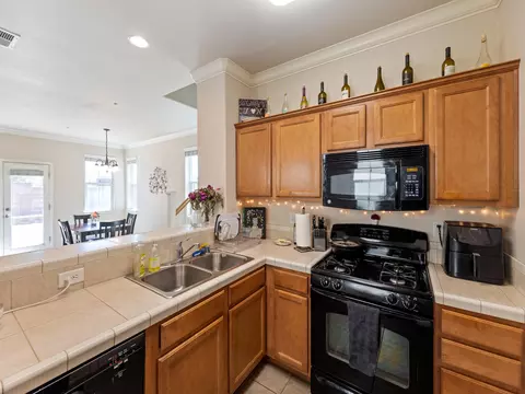 2381 Shining Star Way, Redding, CA 96003 photo 8