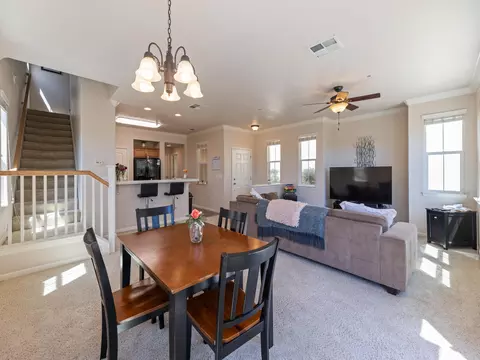 2381 Shining Star Way, Redding, CA 96003 photo 2
