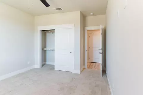 19688 Carnegie Dr, Redding, CA 96003 photo 13