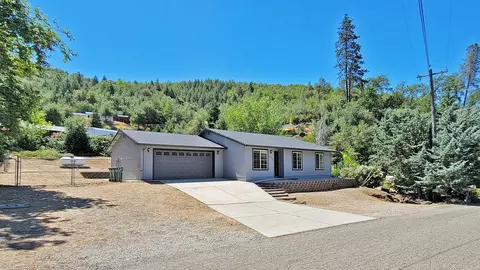 14733 Ravine Rd, Redding, CA 96003 photo 1