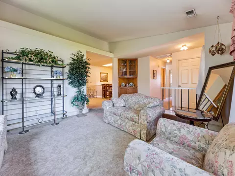 3892 Bluffside Ct, Redding, CA 96002 photo 10
