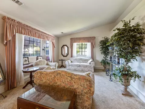 3892 Bluffside Ct, Redding, CA 96002 photo 8