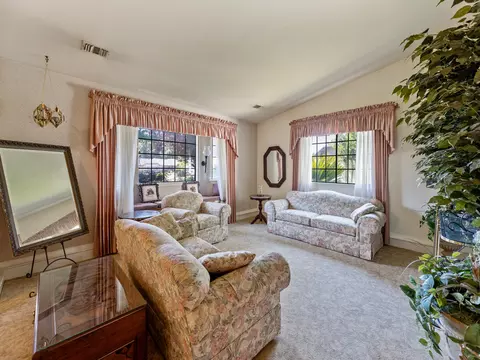 3892 Bluffside Ct, Redding, CA 96002 photo 9