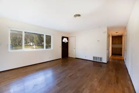 2280 Blue Oak Dr, Redding, CA 96001 photo 3