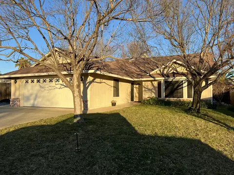 1459 Hominy Way, Redding, CA 96003 photo 1