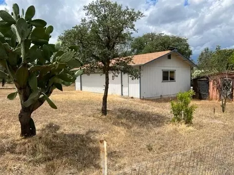 1271 Oakdale Ln, Redding, CA 96002 photo 5