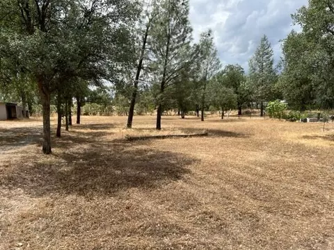 1271 Oakdale Ln, Redding, CA 96002 photo 9