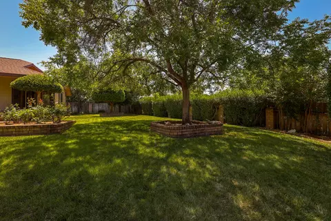 856 Cardiff Ct, Redding, CA 96003 photo 33