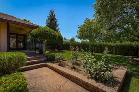 856 Cardiff Ct, Redding, CA 96003 photo 34