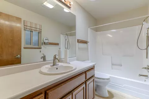 856 Cardiff Ct, Redding, CA 96003 photo 18