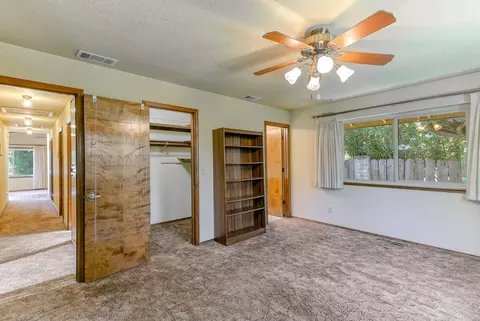 856 Cardiff Ct, Redding, CA 96003 photo 16