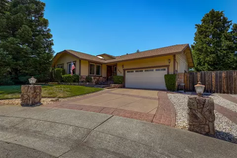 856 Cardiff Ct, Redding, CA 96003 photo 40