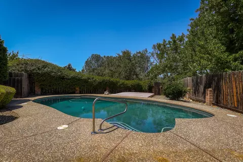 856 Cardiff Ct, Redding, CA 96003 photo 27