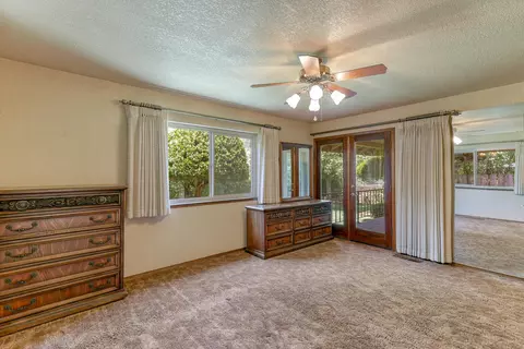 856 Cardiff Ct, Redding, CA 96003 photo 14