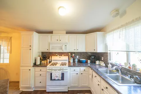 4523 Hickory Trl, Redding, CA 96003 photo 6