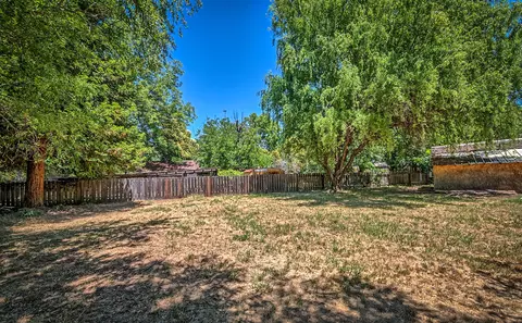 2614 Russell St, Redding, CA 96001 photo 30