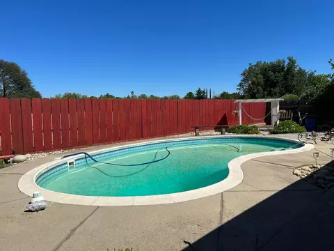 375 La Bray, Red Bluff, CA 96080 photo 12