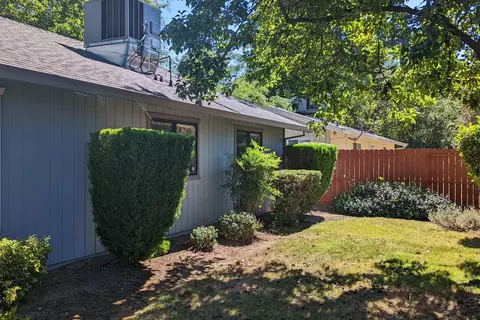 265 Ashley Ct, Redding, CA 96001 photo 25