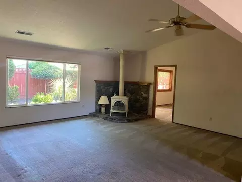 265 Ashley Ct, Redding, CA 96001 photo 7
