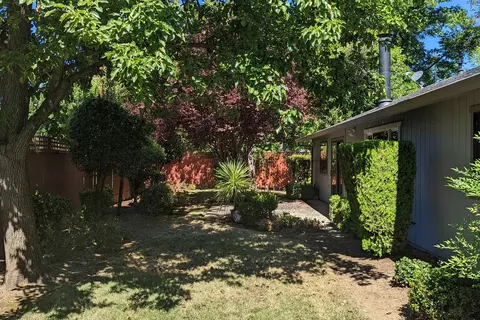 265 Ashley Ct, Redding, CA 96001 photo 23